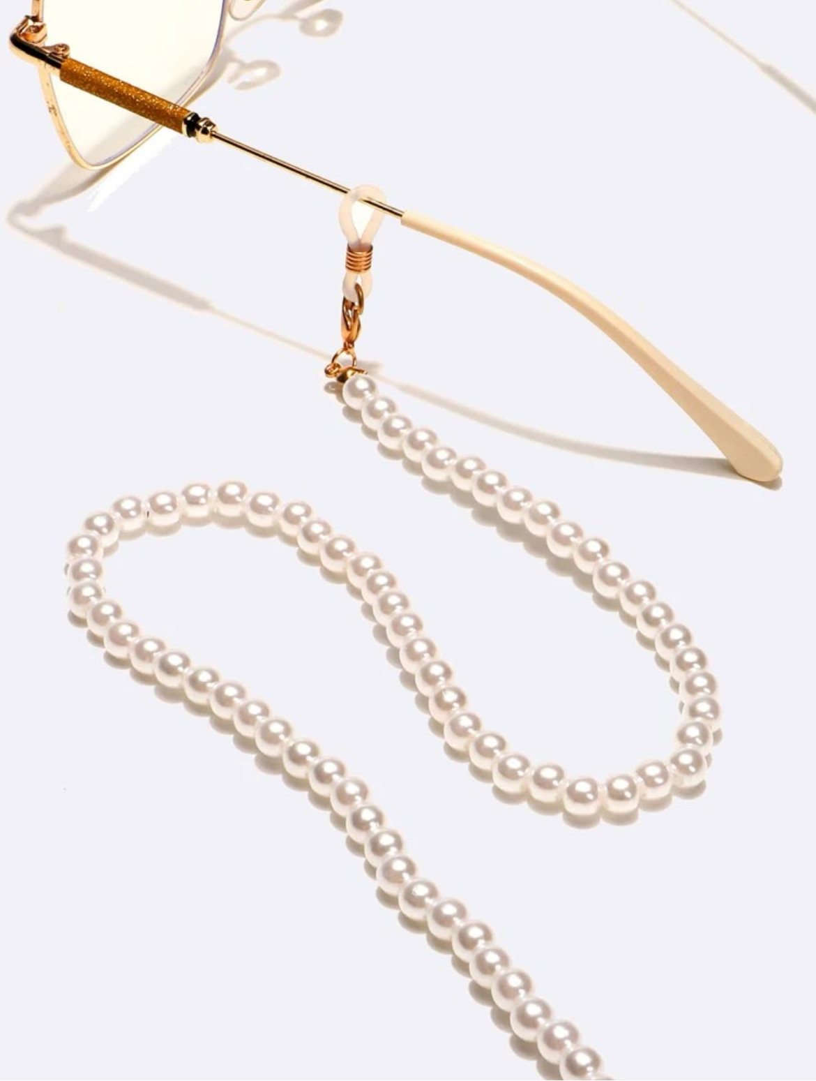 White Faux Pearl Sunglasses Chain